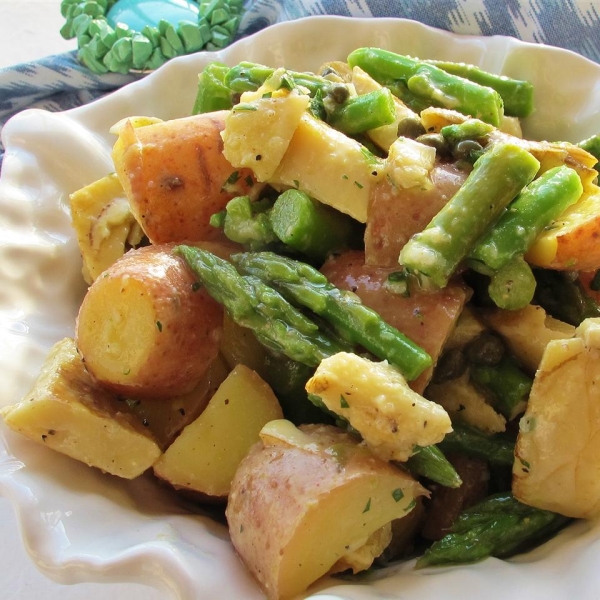 Red Potato, Asparagus, and Artichoke Salad