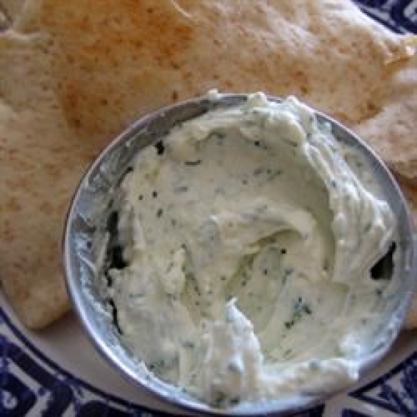 Dill, Feta and Garlic Cream Cheese Spread