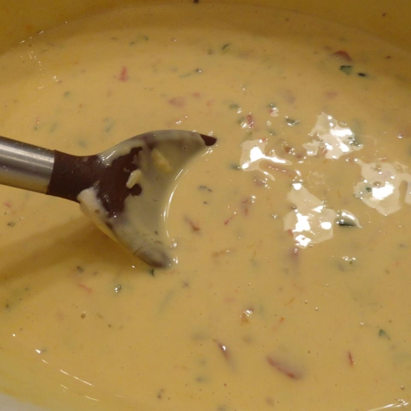 Laurie's Creamy Slow Cooker Queso