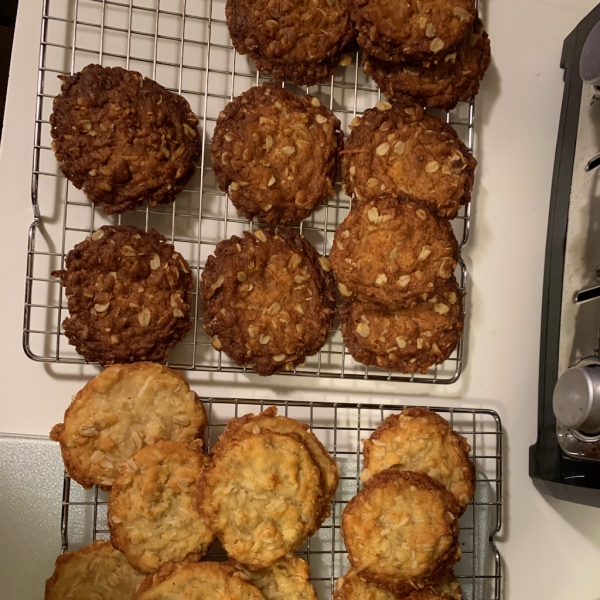 Anzac Biscuits (Australian Coconut-Oat Cookies)