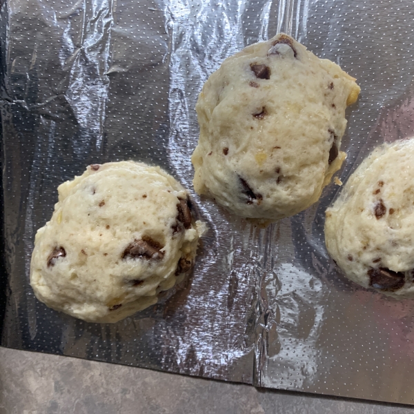 5-Ingredient Easy Chocolate Chip Cookies