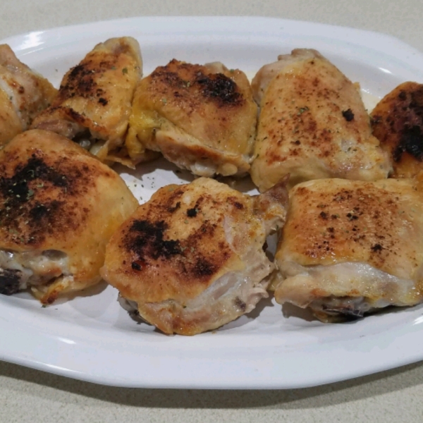 Easy Baked Chicken Thighs