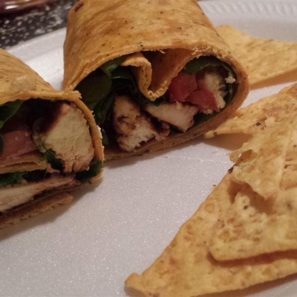 Chicken, Feta Cheese, and Sun-Dried Tomato Wraps