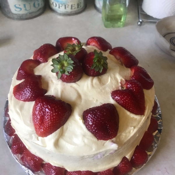 Strawberry Refrigerator Cake