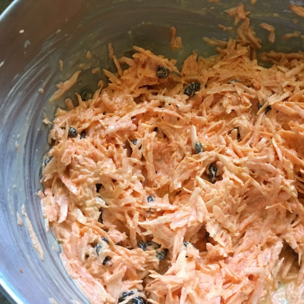 Carrot and Raisin Salad II