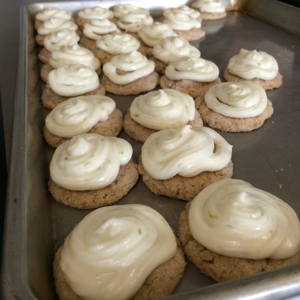 Key Lime Pie Sandwich Cookies