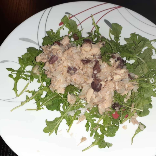 Greek-Style Tuna Salad