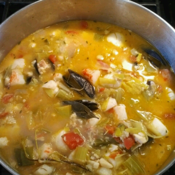 Ann's Christmas Eve Bouillabaisse