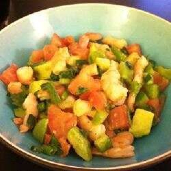 Avocado-Lime Shrimp Salad (Ensalada de Camarones con Aguacate y Limon)