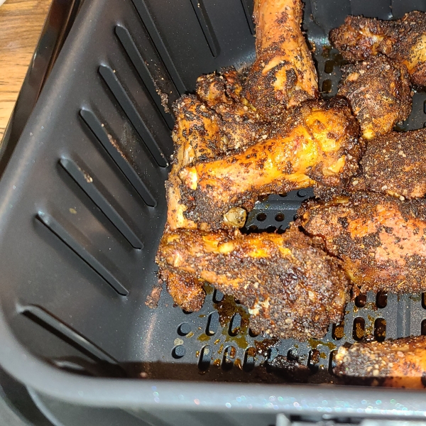 Dry-Rub Air-Fried Chicken Wings