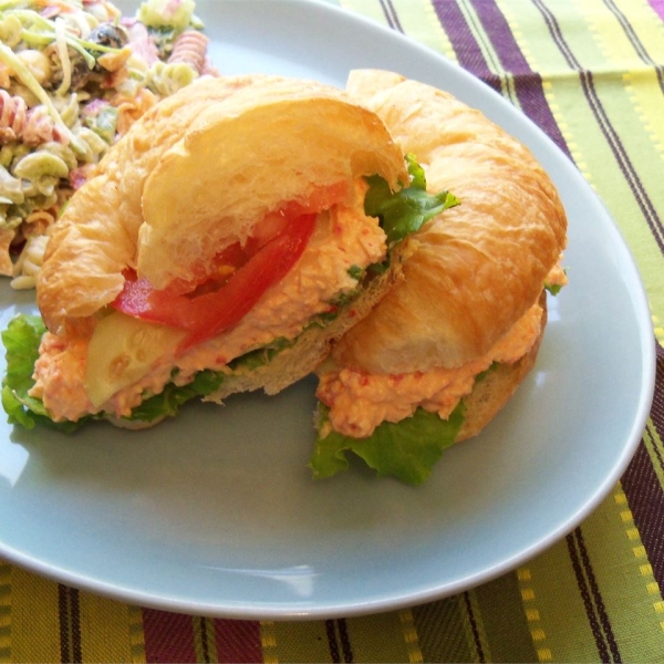 Chicken and Red Bell Pepper Salad Sandwiches