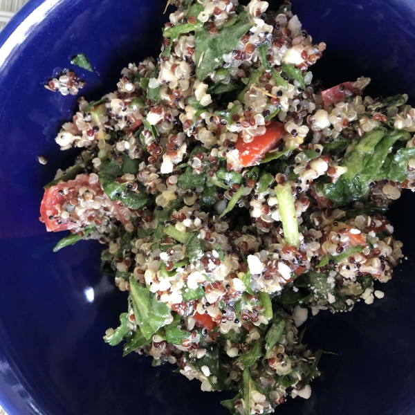 Spinach, Tomato, and Feta Quinoa Salad