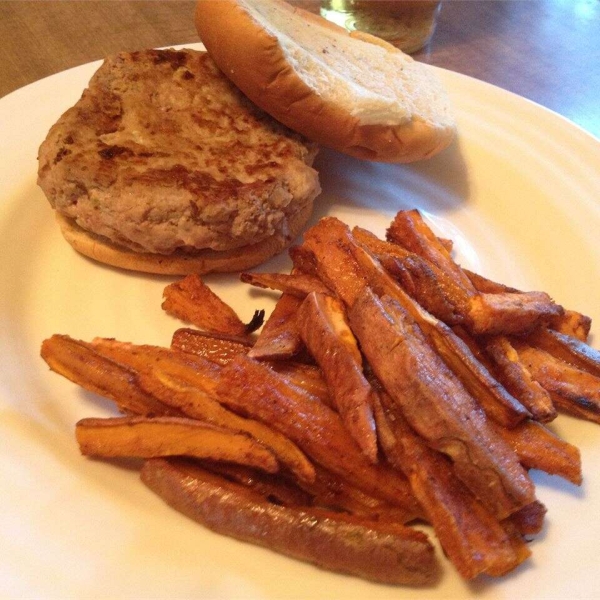 Thanksgiving-Flavored Turkey Burgers