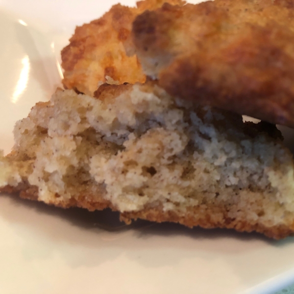 Keto-Friendly Cinnamon Biscuits