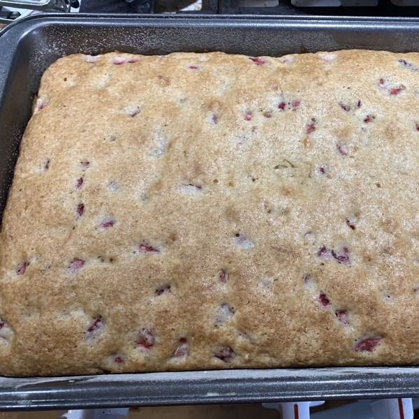 Homemade Strawberry Cake