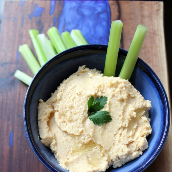 Garlic Hummus