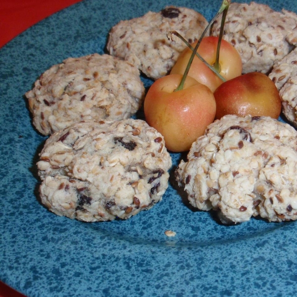 Sesame Raisin Cookies