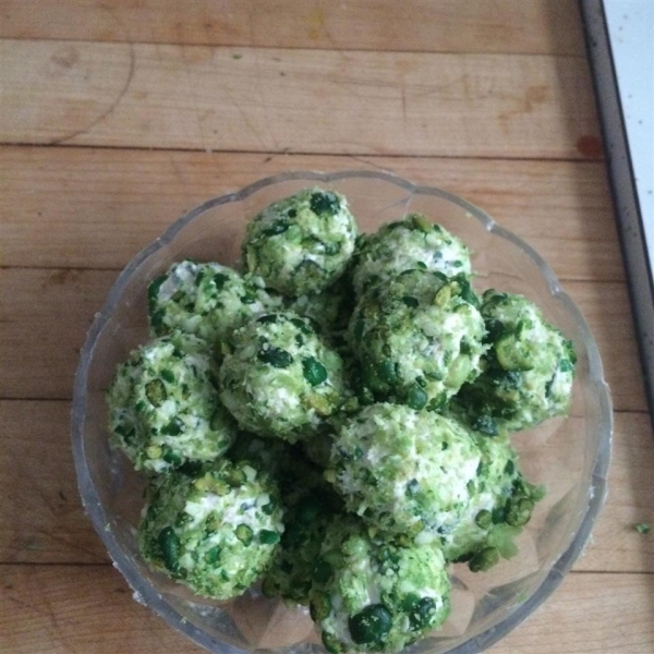 Crunchy Wasabi Cheese Balls