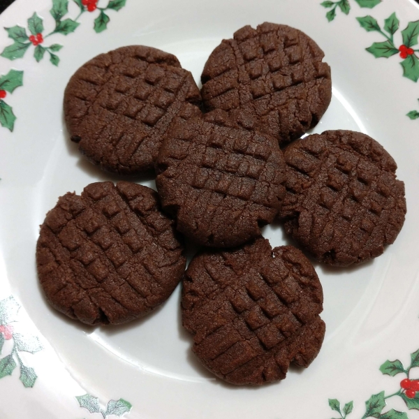 Chewy Keto Chocolate Cookies