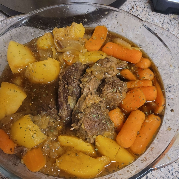 Easy Pressure Cooker Pot Roast