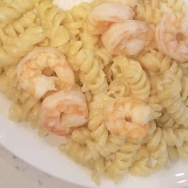 Lemon Cream Pasta with Chicken