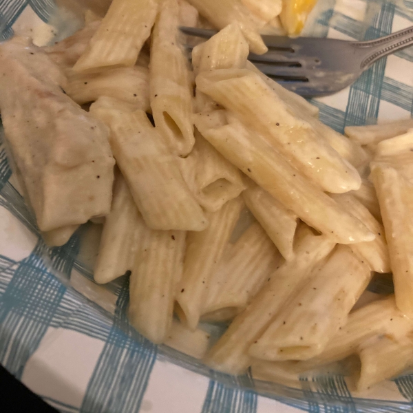 Lemon Cream Pasta with Chicken