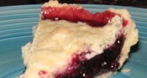 Auntie's Wild Huckleberry Pie