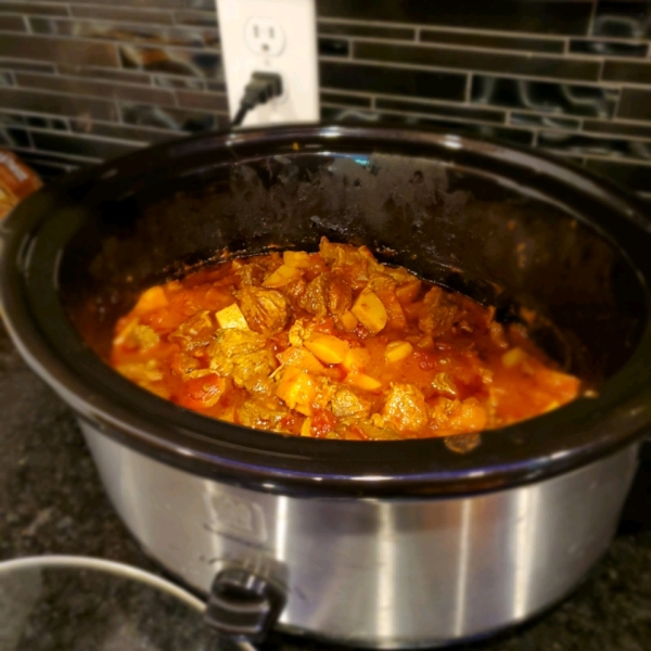 Slow Cooker Spanish Beef Stew