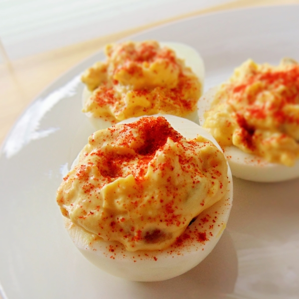 Easy Creamy Deviled Eggs