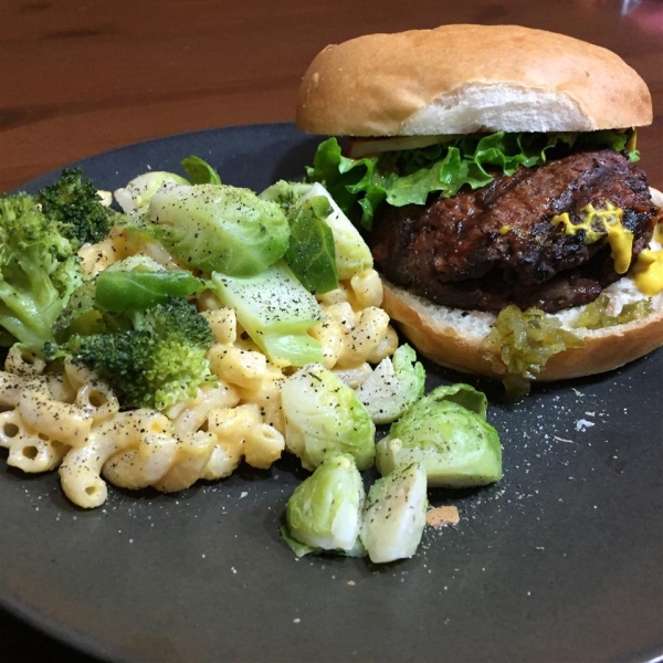 Stuffed Bison Burgers with Caramelized Figs and Shallots