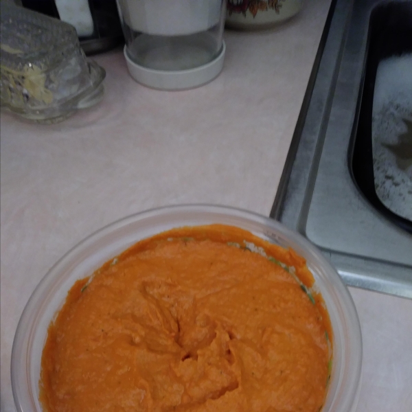 Easy Red Pepper Hummus