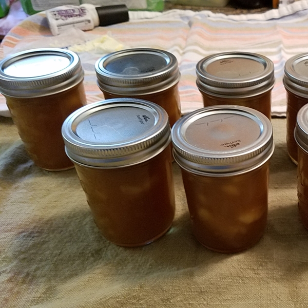 Buttery Caramel Apple Jam