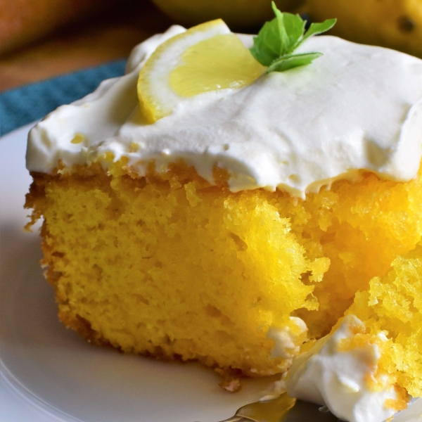 Lemon Poke Cake