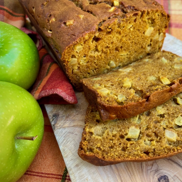 Pumpkin-Apple Bread