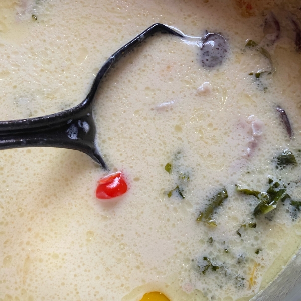 Tom Ka Gai (Coconut Chicken Soup)