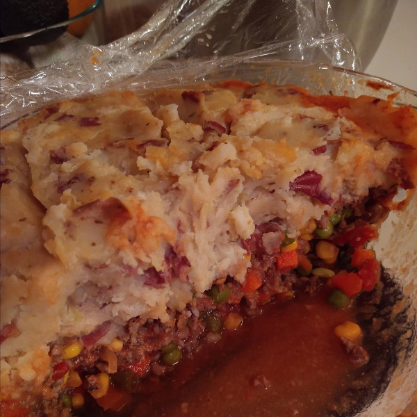 Easy Shepherd's Pie with Garlic Romano Potatoes