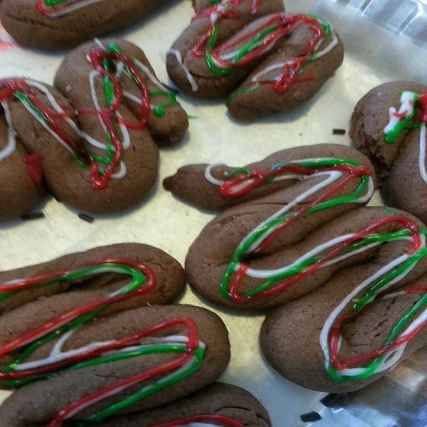 Italian Christmas Cookies with Cocoa and Orange Liqueur