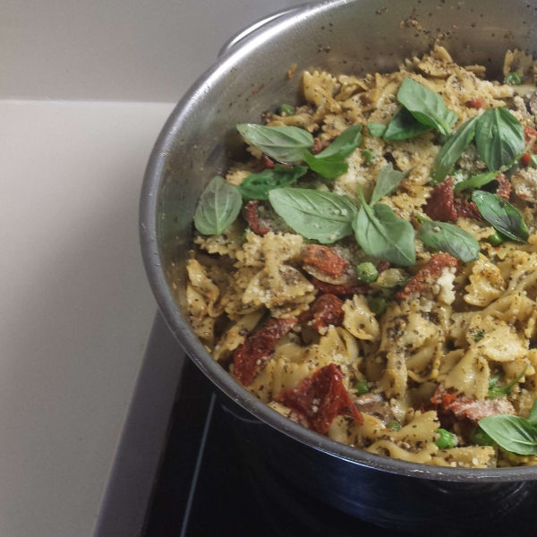 Sun-Dried Tomato and Bow Tie Pasta