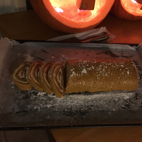 Pumpkin Roll with Cream Cheese Frosting