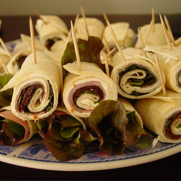 Ham and Fresh Basil Pinwheels