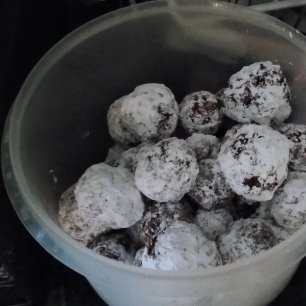 Rum Cookie Balls