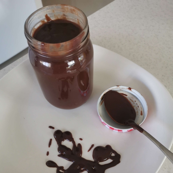 Easy Homemade Chocolate Sauce