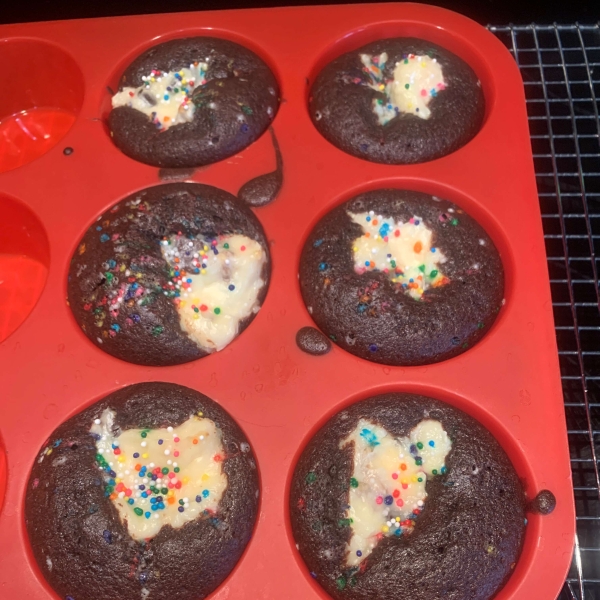 Creamy Chocolate Cupcakes