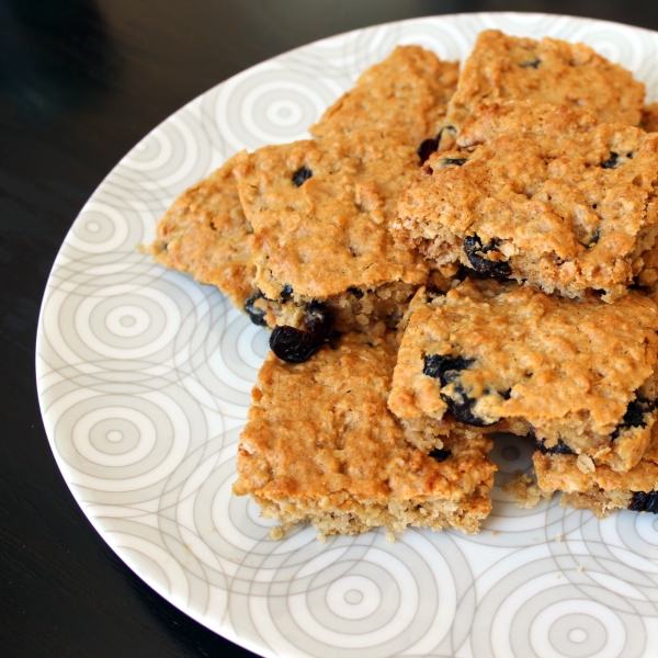 Vegan Oatmeal Cookie Bars