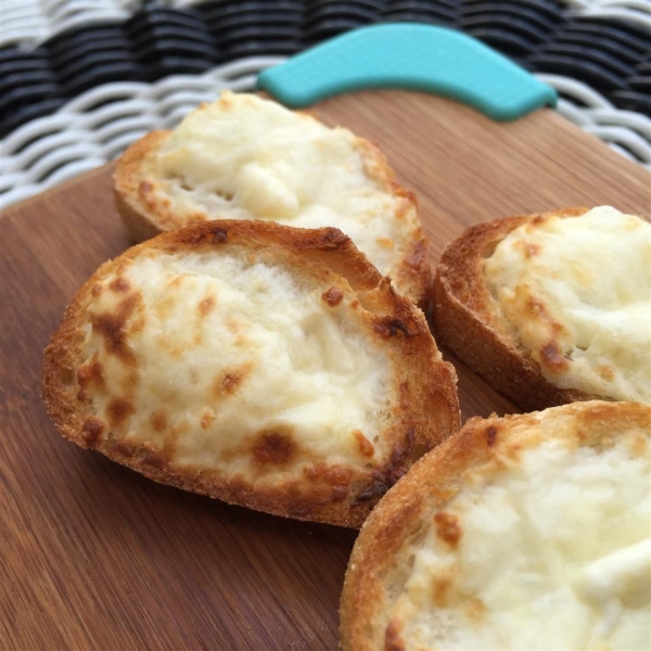 Romano Cheese Crisp