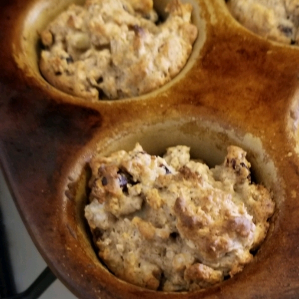 Oatmeal Apple Muffins