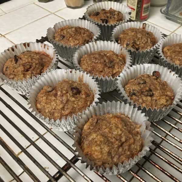 Oatmeal Apple Muffins