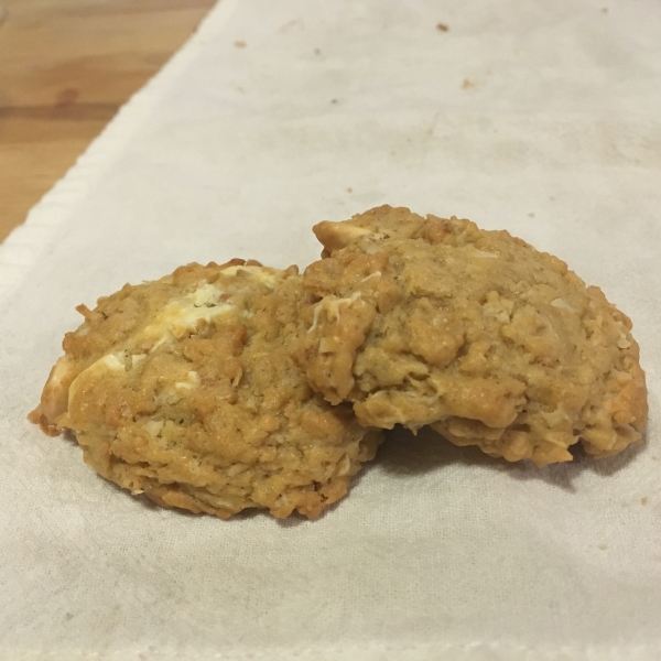 Grandmother's Oatmeal Coconut Cookies