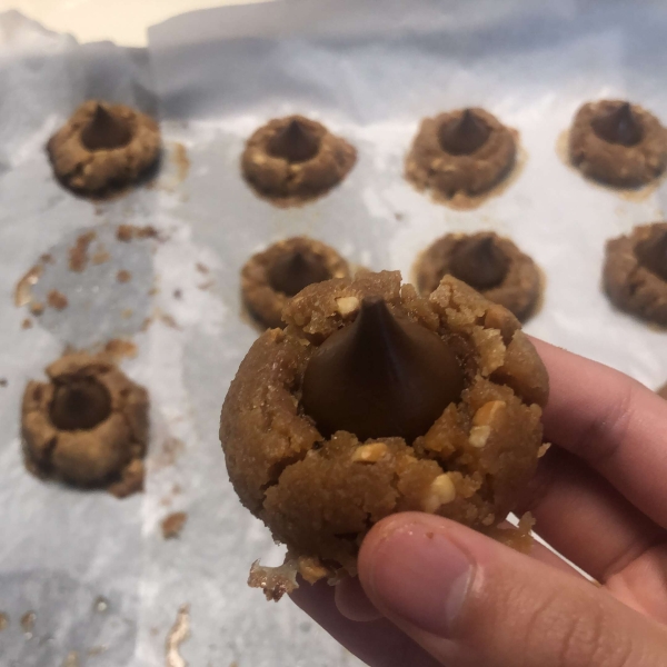 Peanut Butter Kiss Cookies