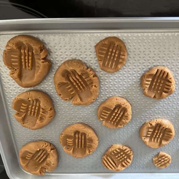 3-Ingredient Peanut Butter Cookies